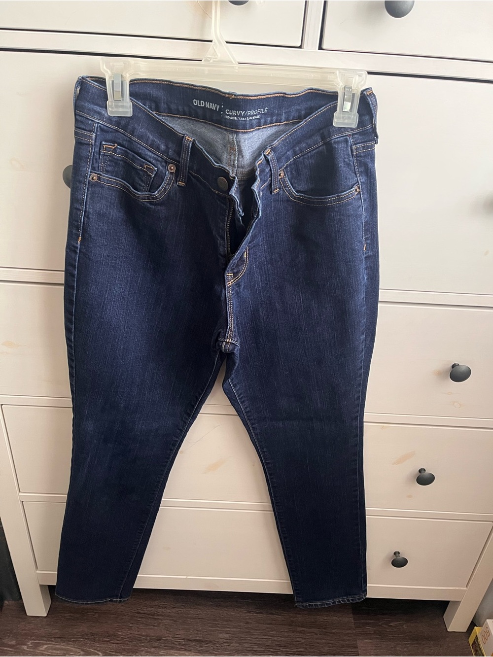 Old Navy Dark Indigo Skinny Jeans - Curvy Profile